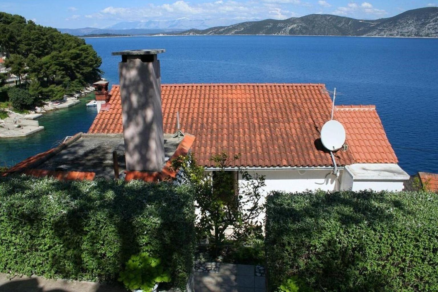 Apartments Ivo - 20M From The Sea Račišće Esterno foto